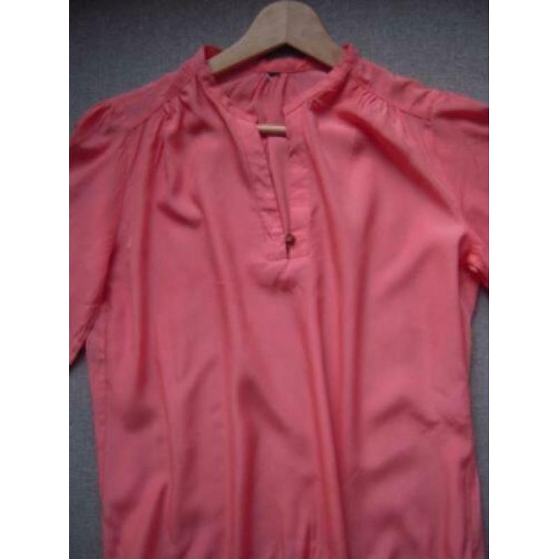 zalm kleurige blouse mt.m i.z.g.s