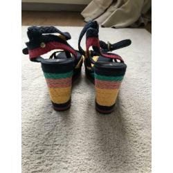 Nieuwe Tommy Hilfiger sleehakken sandalen