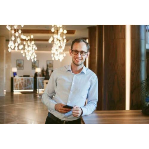 Dirk helpt je met je ? Website Site Webshop Webwinkel Video