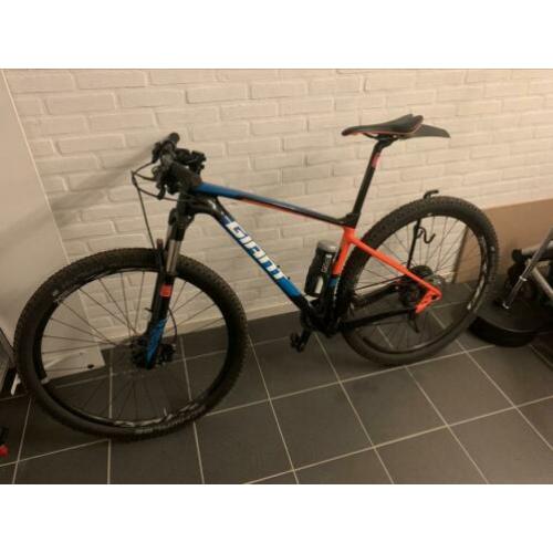 Giant XTC Advanced 29 2 LTD 2017, Frame maat M