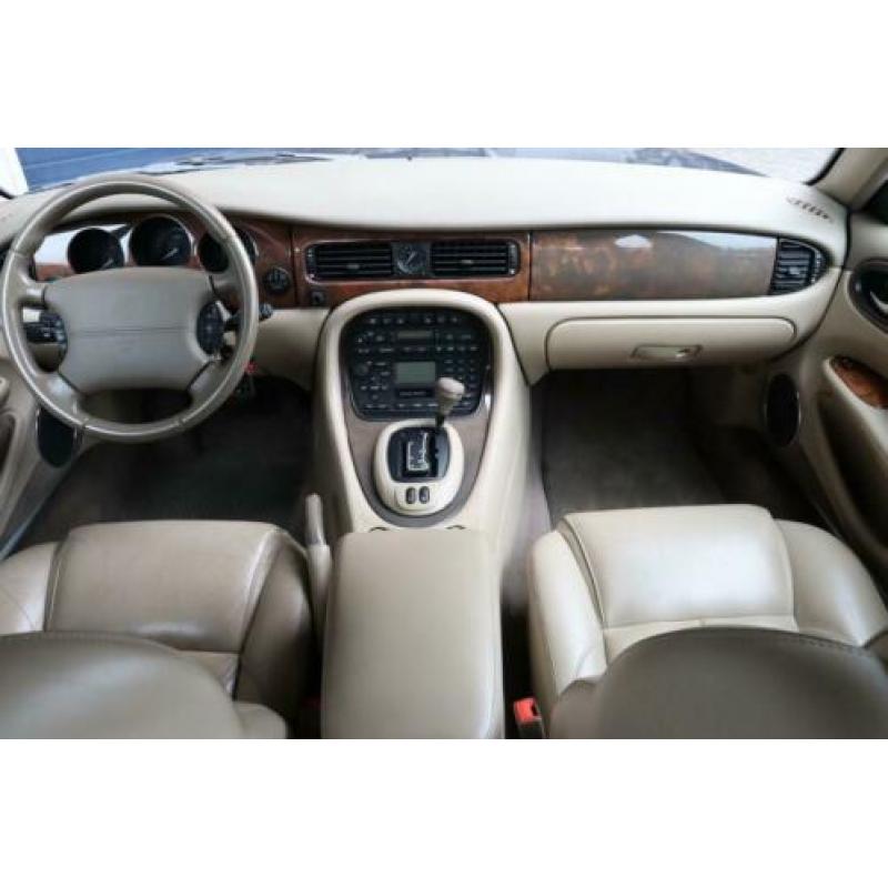 Jaguar Sovereign 3.2 V8 youngtimer leder cruise zeer nette s