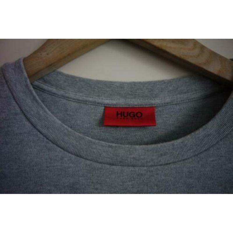 Erg mooie sweater van HUGO BOSS maat S