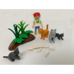 Poezenfamilie 4493 van Playmobil compleet