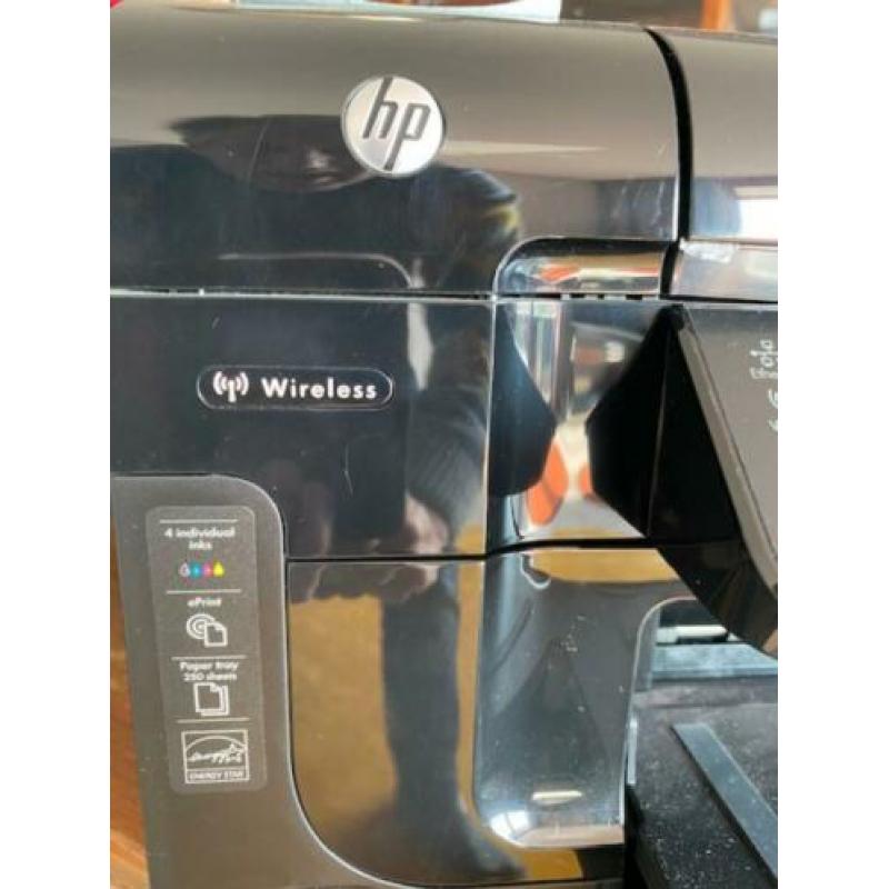 HP 5600A Plus Printer Scanner. Draadloos.