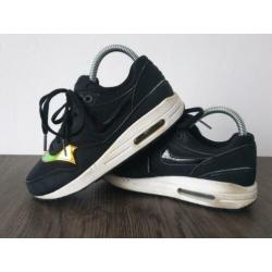NIKE Air Max 1 GS Noir 37.5