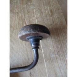 Antieke bruine handboor