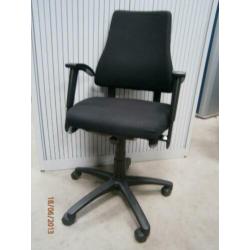 BMA Axia bureaustoelen nieuwe stoffering