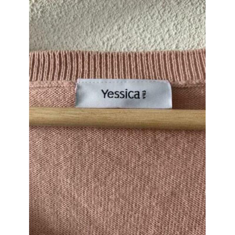 C&A trui maat 44/46