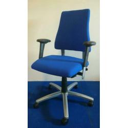 BMA Axia bureaustoelen nieuwe stoffering