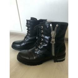 Stoere laarsjes 40