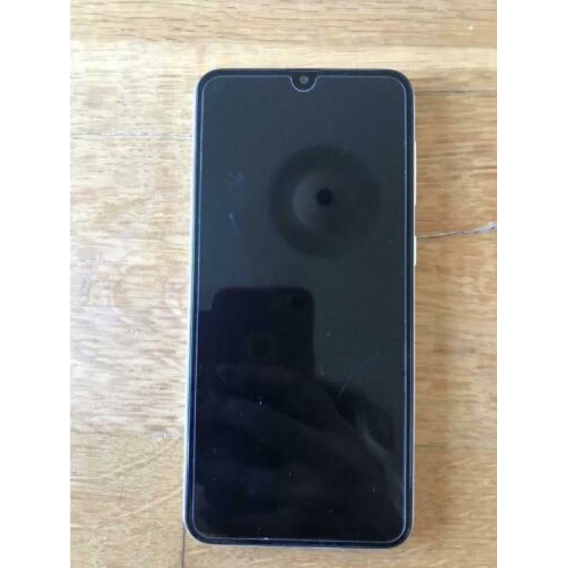 Samsung A30