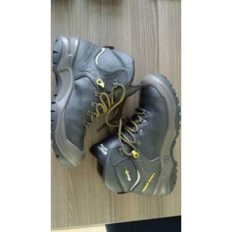 Grisport S3 werkschoenen maat 42 nieuw hoog model