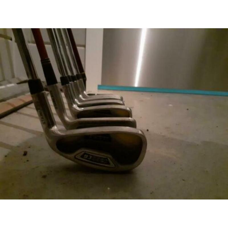 Wilson, golfclubs, golfset, ijzer 6 7 8 9, pw, sw, putter