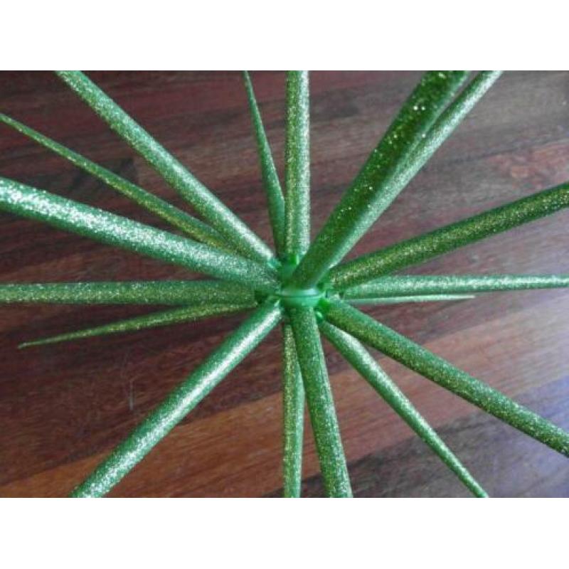 groene stekel ster kerstdecoratie