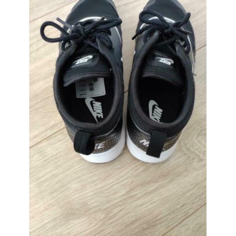 Nike Air Max Thea zwart 38,5