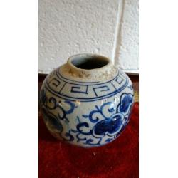 gesigneerd Chinees gemberpotje