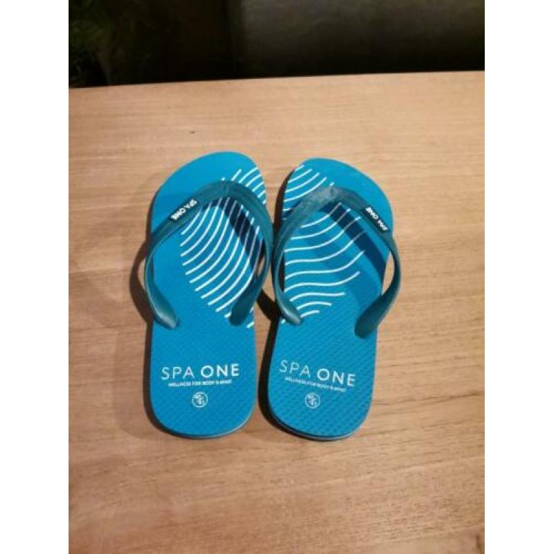 Mooie nieuwe slippers maat 40 /41 €1,5