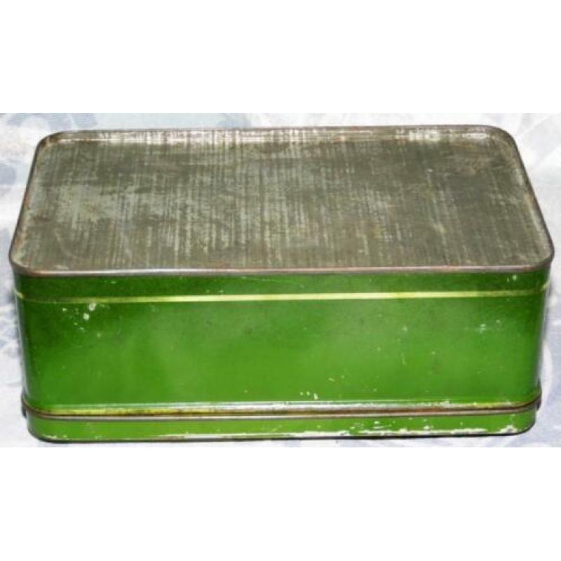 Brocante oud groen blik met Hollands winter landschap (613)