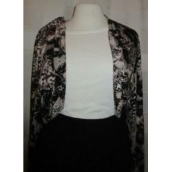 Bolero van great looks Maat 52. A64.
