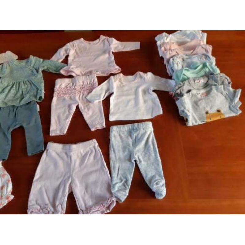 Complete pakket nette meisjeskledin 44 en 50, Noppies, Hema