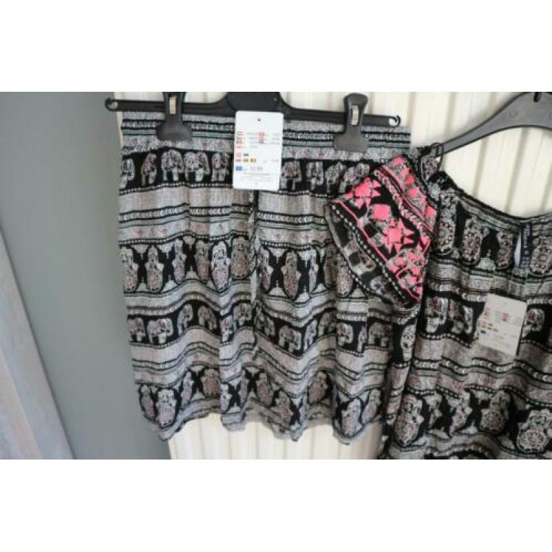Set rok shirt Takko maat 36 NIEUW