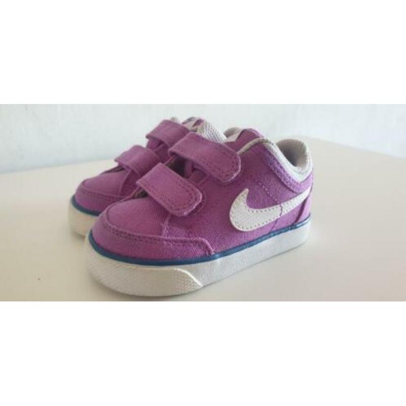 NIKE sneaker mt 21