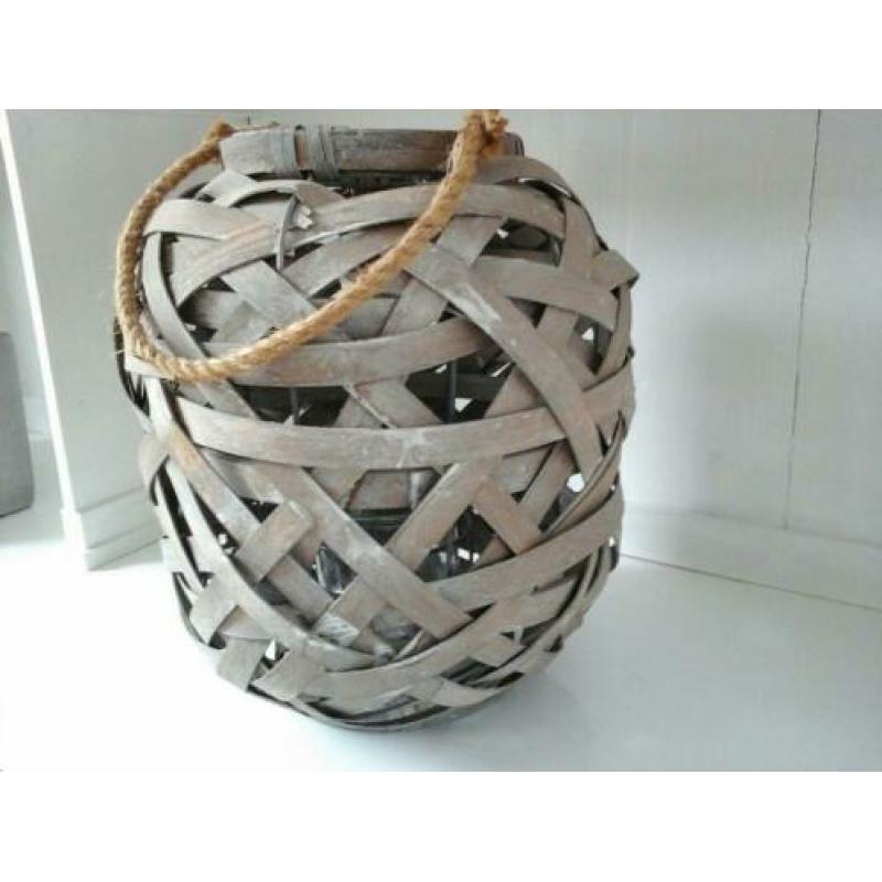 Grote lantaarn riet / rotan van PRONTO!