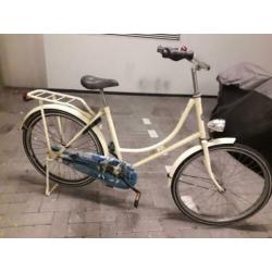 Meiden fiets 24 inch terugtrap