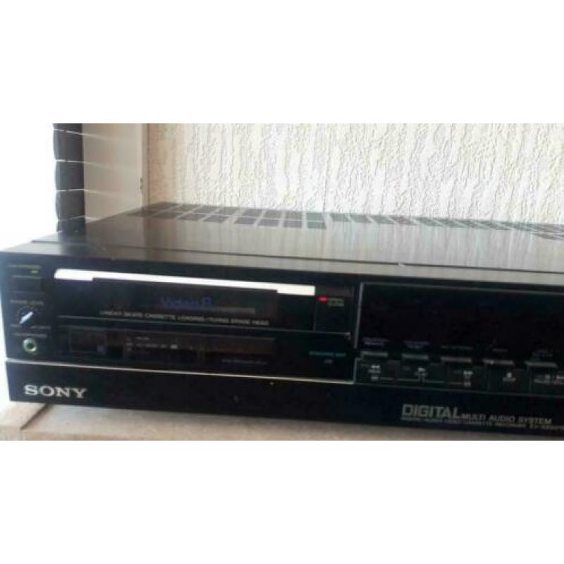 SONY EV-S850PS digital video audio Recorder