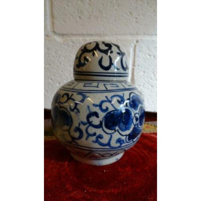 gesigneerd Chinees gemberpotje