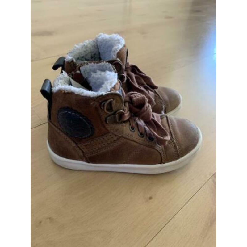 Schoenen van de Nelson in maat 26