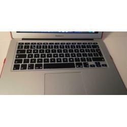 Macbook Air mid 2013 i5 8GB 128GB SSD MACOS CATALINA??