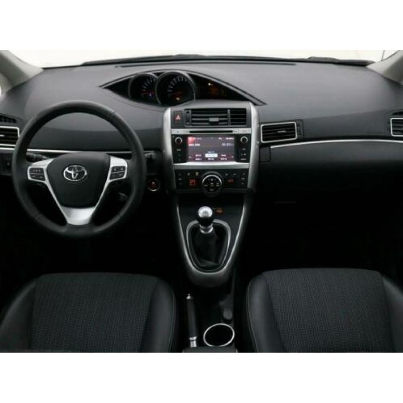 Toyota Verso 1.6 VVT-i Business | Key less entery | Achterui