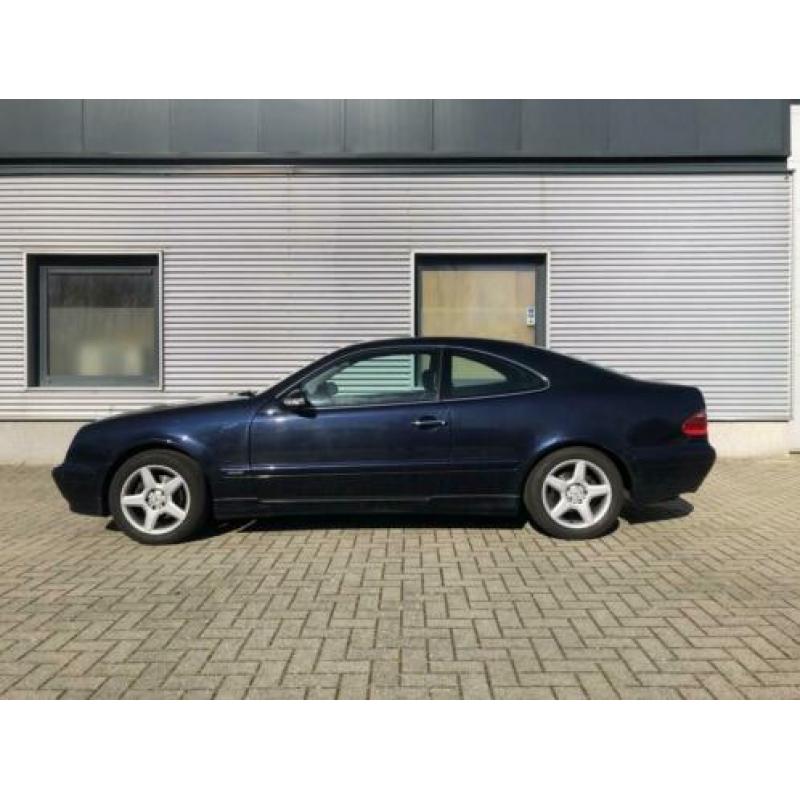 Mercedes-Benz CLK-klasse Coupé 200 K. Elegance