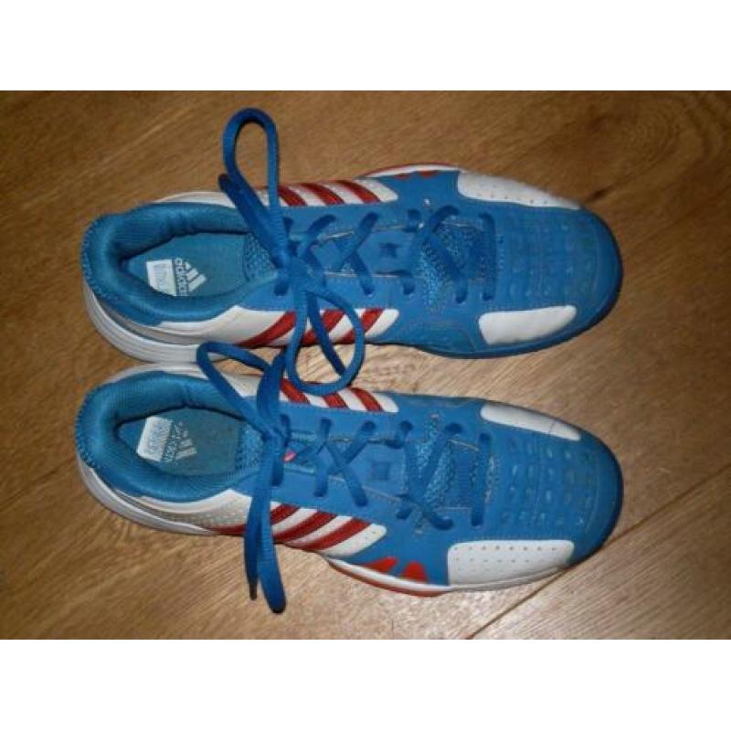 Adidas sneaker maat 38 / UK 5