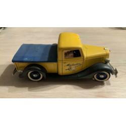 Ford V8 Michelin