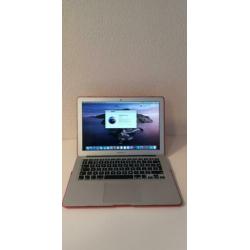 Macbook Air mid 2013 i5 8GB 128GB SSD MACOS CATALINA??