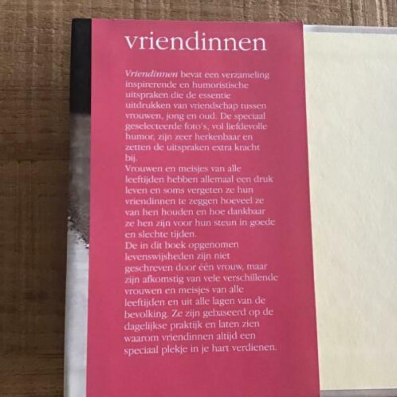 Vriendinnen - Tom Burns