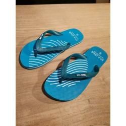 Mooie nieuwe slippers maat 40 /41 €1,5