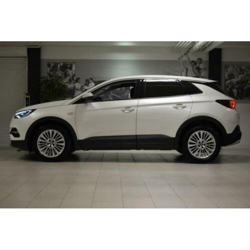 OPEL Grandland X 1.2T 130pk Innovation / Automaat / Navi / A