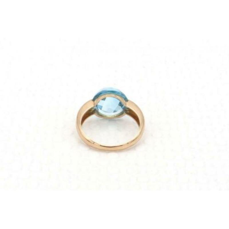 14 Karaat. Gouden vintage ring met aquamarijn. Maat: 18.