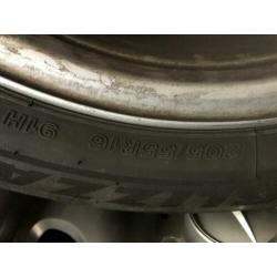1set lichtmetalen velgen Mercedes W202 met winterbanden