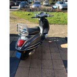 Vespa sprint S 2018 iget