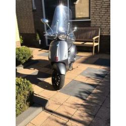 Vespa sprint S 2018 iget