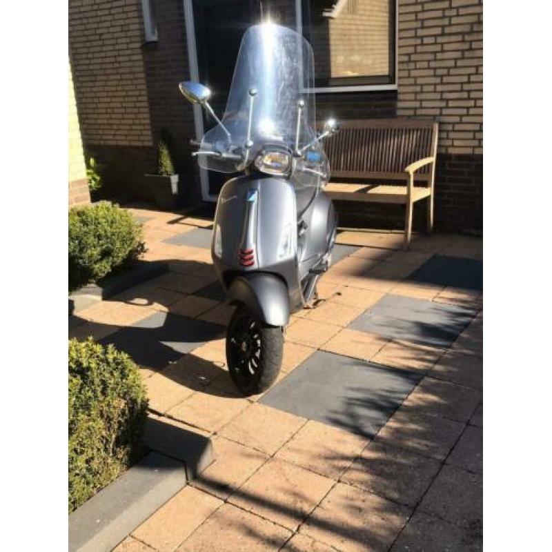 Vespa sprint S 2018 iget