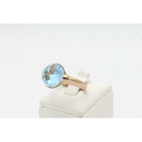 14 Karaat. Gouden vintage ring met aquamarijn. Maat: 18.