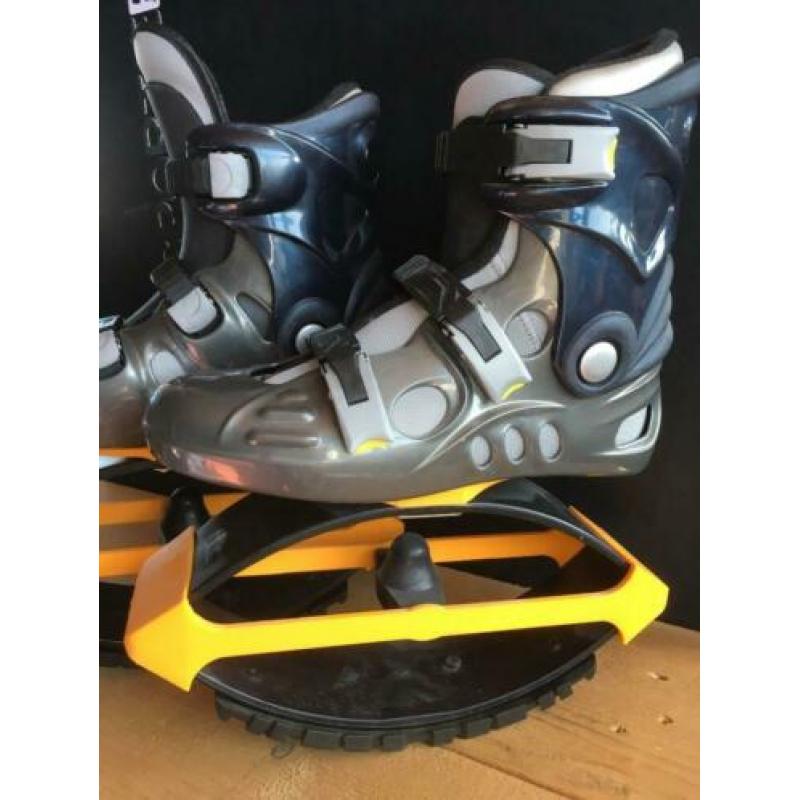 NIEUW!!! Bounce shoes / springschoenen / Kangoo jump maat 43