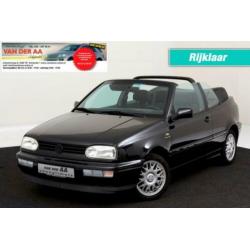 Volkswagen GOLF 1.8 I Cabriolet Linnen-kap Youngtimer!Nieuwe