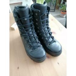 leder boots Maat 42,5 Lowa Combat boots