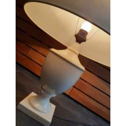 Mooie grote ivoor witte / creme tafellamp lamp kap OPHALEN!